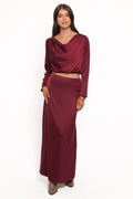 Catherine — Rich-Tone Woven Skirt Set | Tailored Two-Piece | Refined Style
