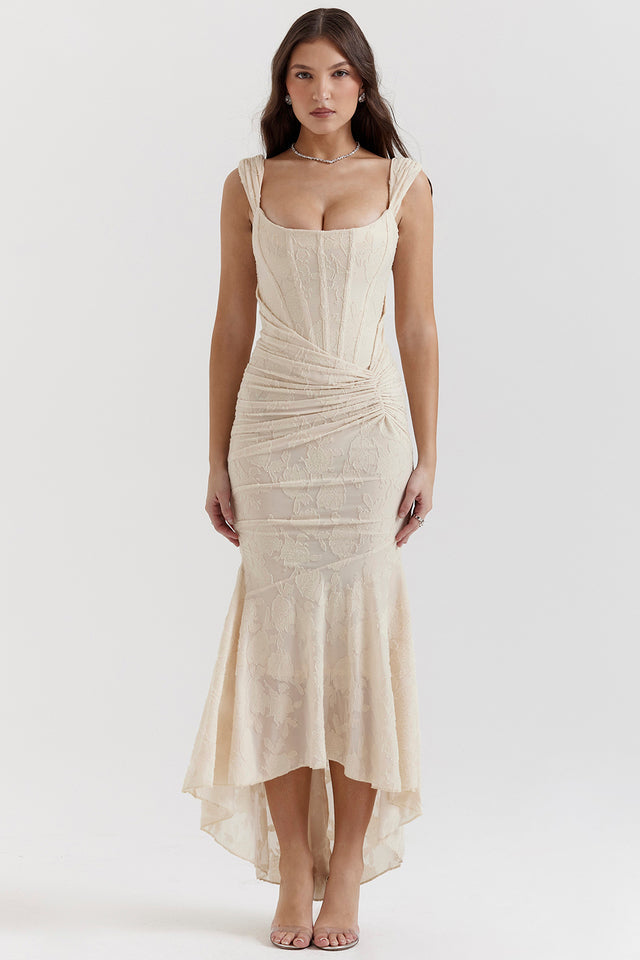 Charlotte — Lace Ruched Bodycon Dress | Fitted Silhouette | Sultry Evening
