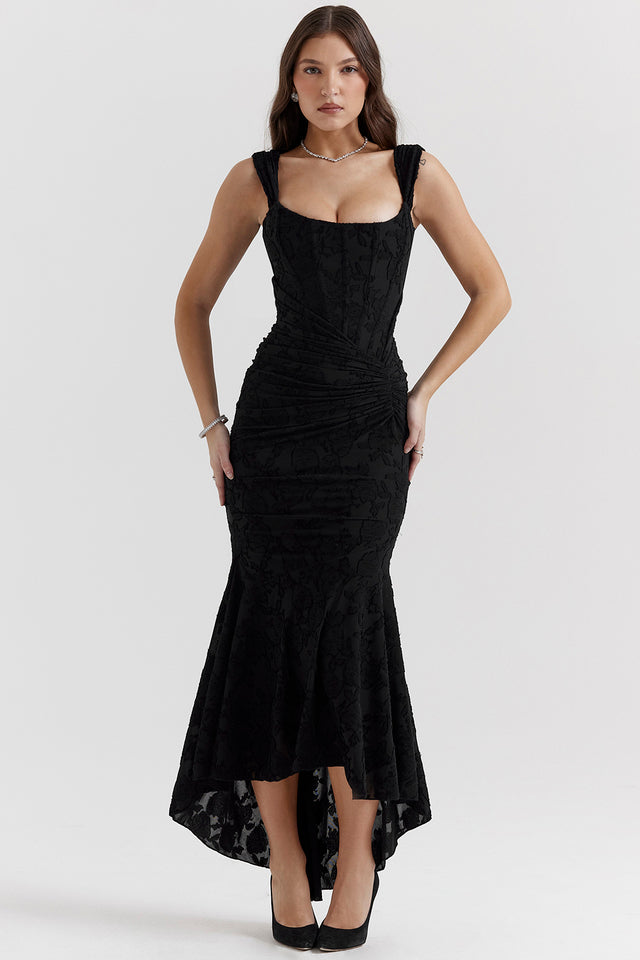 Charlotte — Lace Ruched Bodycon Dress | Fitted Silhouette | Sultry Evening