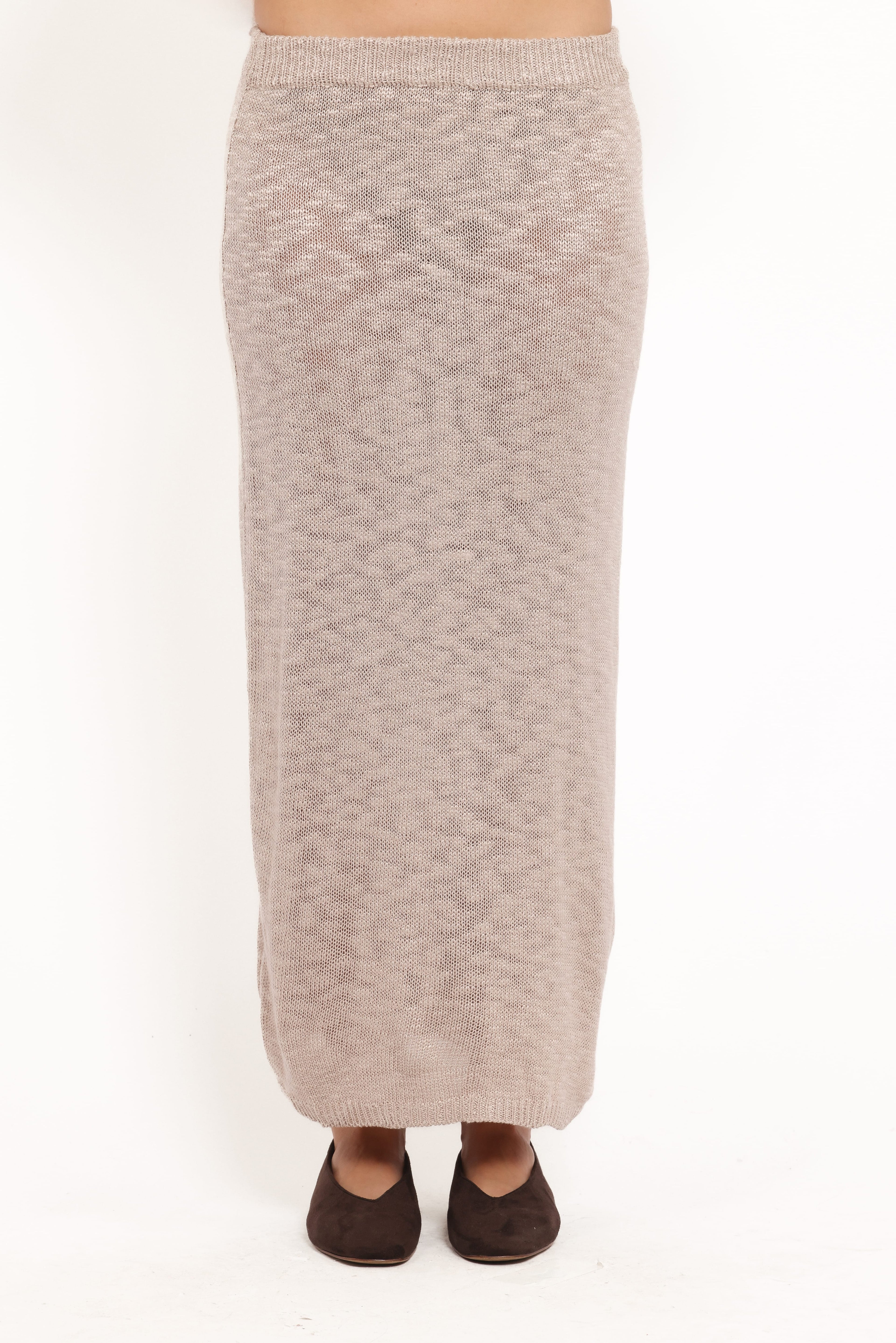 Indya — Textured Ribbed Knit Midi Skirt | Pull-On Fit | Timeless Style