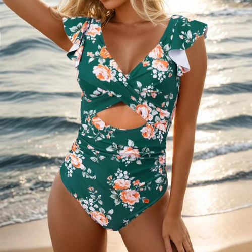Maxine — Flattering One-Piece Swimsuit | Ruched Side | Effortless Beach Look