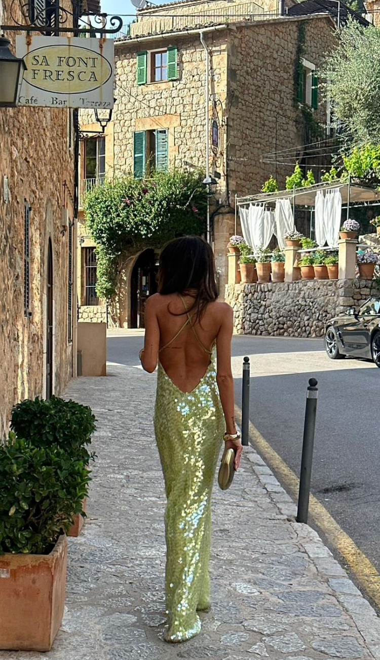 Odette — Sequin Backless Mini Dress | Fitted Silhouette | Glamorous Evening