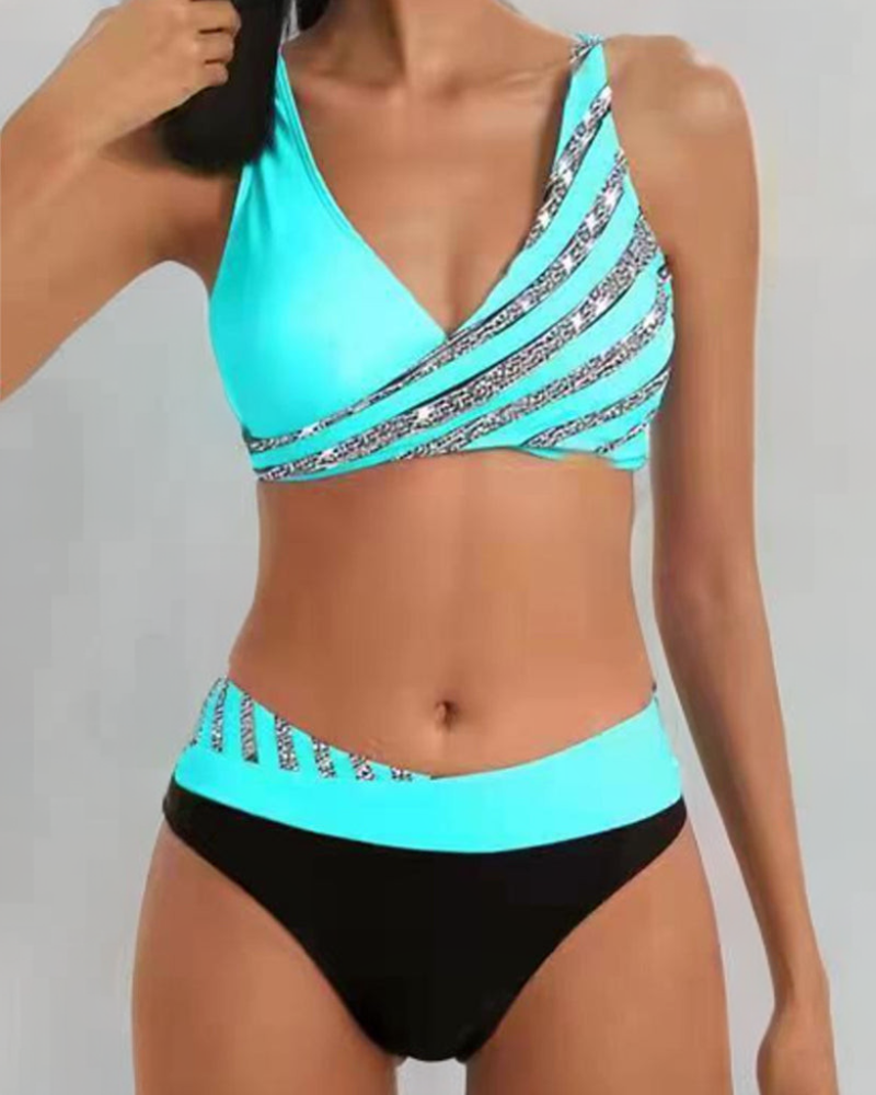 Solange — Printed Flattering Bikini Set | Bold Print | Beach Statement
